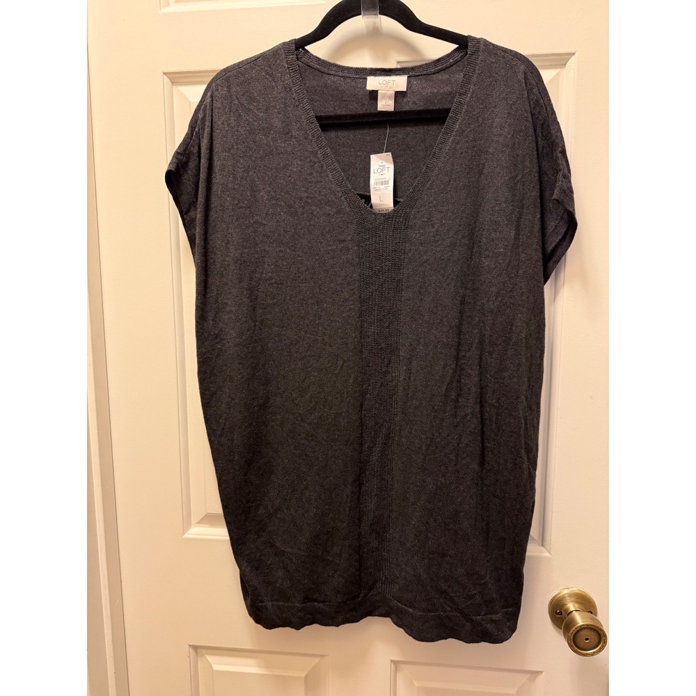 Loft Charcoal Gray Mixed Media V-Neck Short Sleeve Knit Top Size L NWT